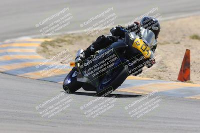 media/Apr-16-2023-CVMA (Sun) [[6bd2238b8d]]/Race 11 500 Supersport-350 Supersport/